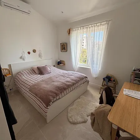 Chambre Chez L'Habitant Privatunterkunft *