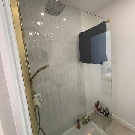 Chambre Chez L'Habitant Privatunterkunft *